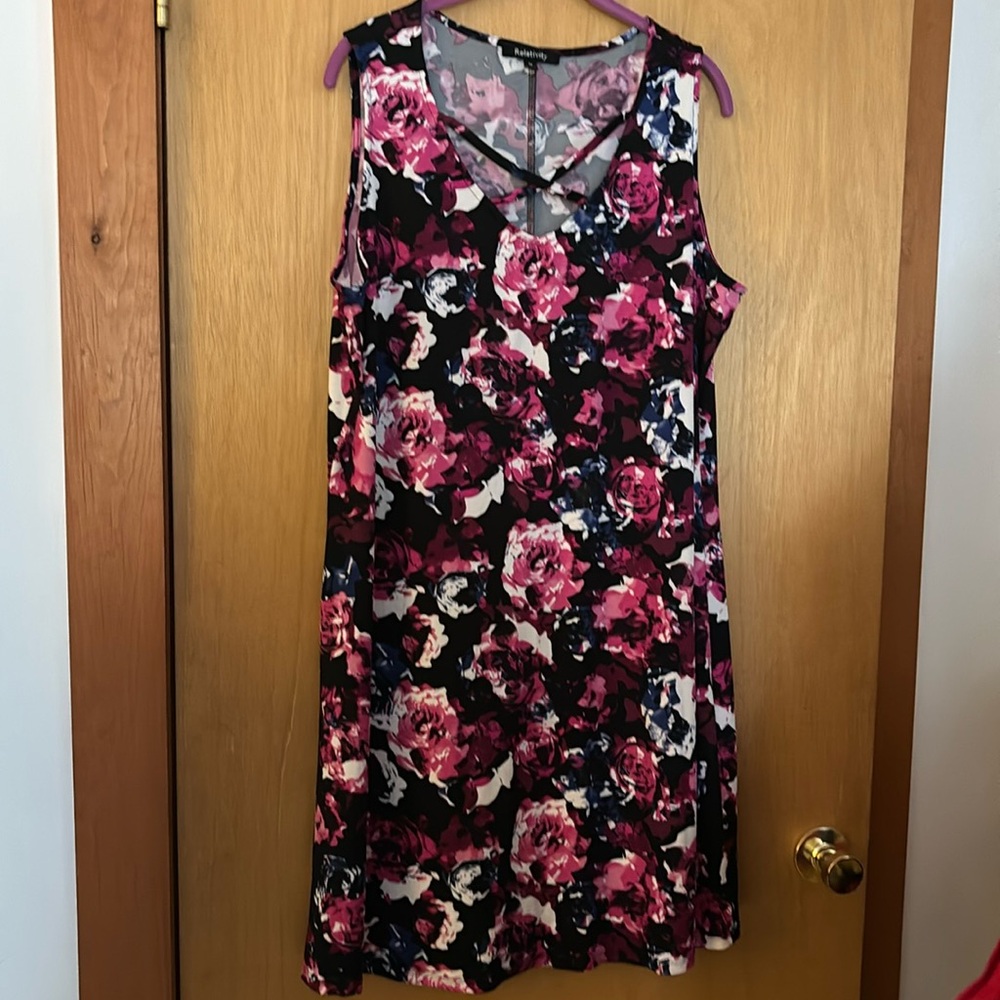 Relativity A-line AMERICANA Rose Dress Size  1X floral Sleeveless